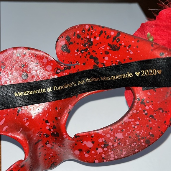 Venetian Hand-painted Mask from Disney’s Topolino’s Italian Masquerade NYE - Picture 9 of 10